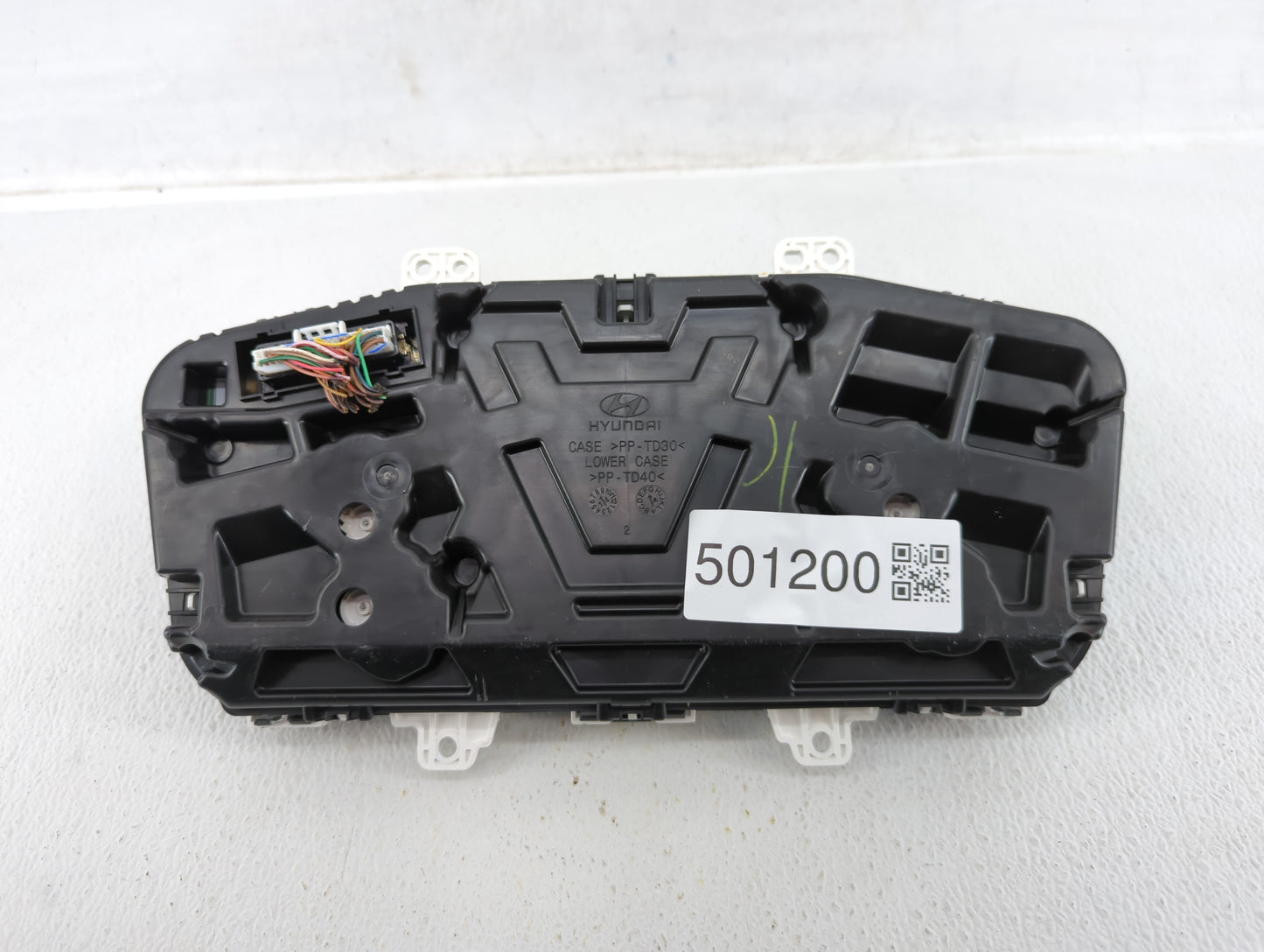 2015 Hyundai Sonata Instrument Cluster Speedometer Gauges P/N:94001-C2000 Fits OEM Used Auto Parts - Oemusedautoparts1.com