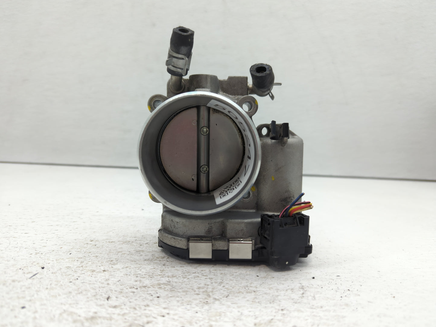 2015-2019 Hyundai Sonata Throttle Body P/N:35100-2G600 Fits Fits 2015 2016 2017 2018 2019 2020 2021 OEM Used Auto Parts - Oe