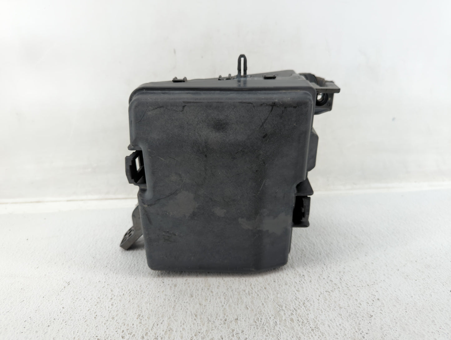 2015 Hyundai Sonata Fusebox Fuse Box Panel Relay Module P/N:91277-C2570 91200-C2010, 91950-C1820 Fits OEM Used Auto Parts - 