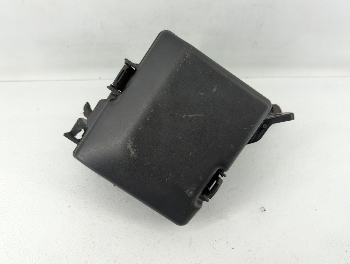 2015 Hyundai Sonata Fusebox Fuse Box Panel Relay Module P/N:91950-C1820 91200-C2010 Fits OEM Used Auto Parts - Oemusedautopa