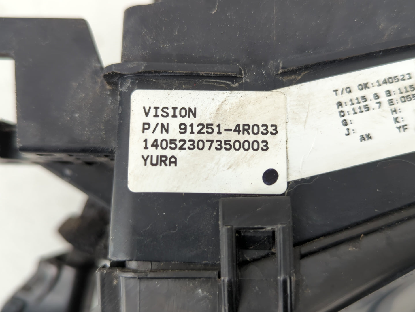 2013-2015 Hyundai Sonata Fusebox Fuse Box Panel Relay Module P/N:91856-4R010 91251-4R033 Fits Fits 2013 2014 2015 OEM Used A