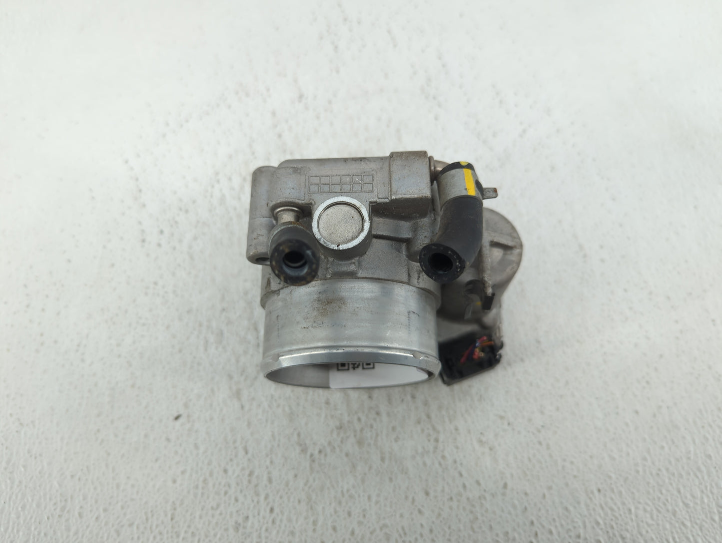 2015-2019 Hyundai Sonata Throttle Body P/N:35100-2G600 Fits Fits 2015 2016 2017 2018 2019 2020 2021 OEM Used Auto Parts - Oe