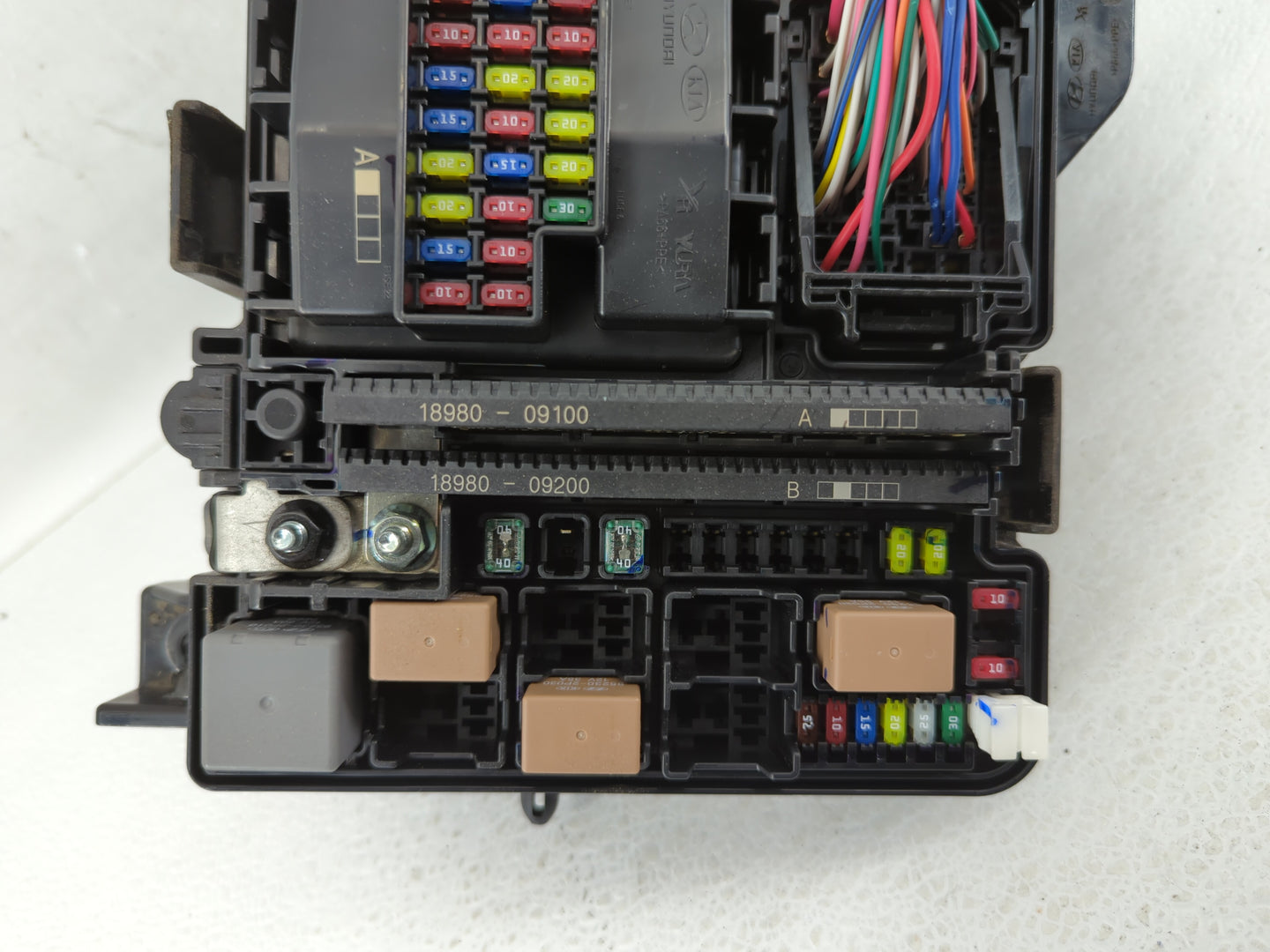 2015 Hyundai Sonata Fusebox Fuse Box Panel Relay Module P/N:91950-C1820 91200-C2010 Fits OEM Used Auto Parts - Oemusedautopa