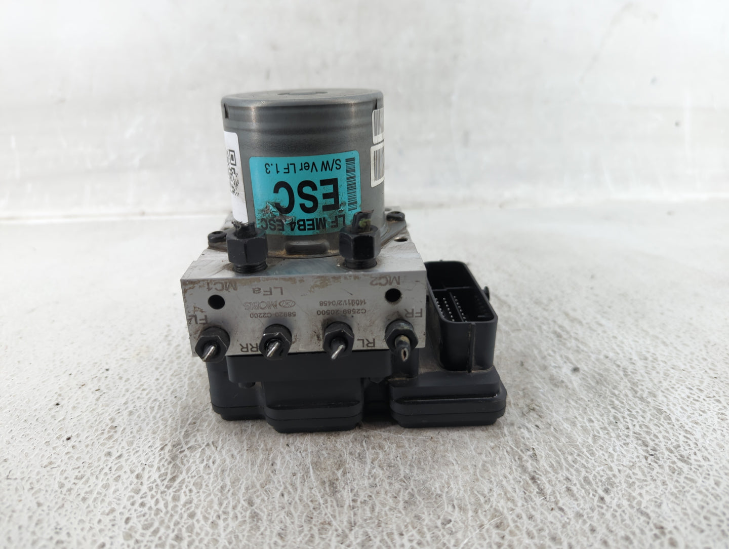 2015 Hyundai Sonata ABS Pump Control Module Replacement P/N:61589-45100 58920-C2200 Fits OEM Used Auto Parts - Oemusedautopa