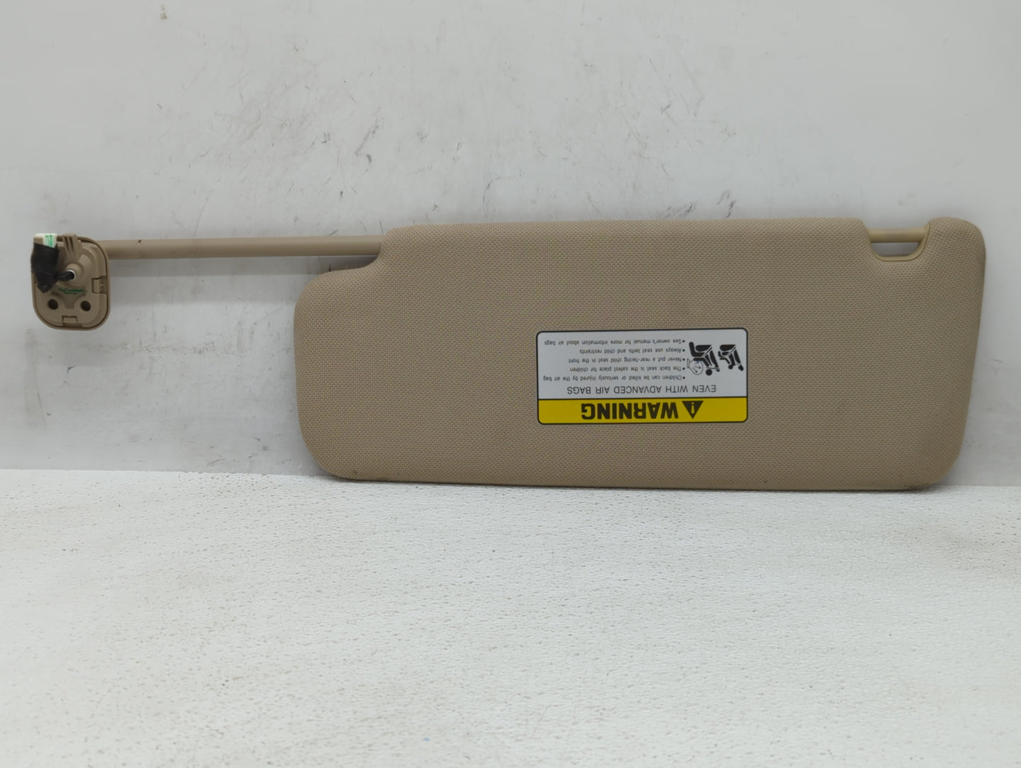2015-2019 Hyundai Sonata Sun Visor Shade Replacement Driver Left Mirror Fits Fits 2015 2016 2017 2018 2019 OEM Used Auto Par