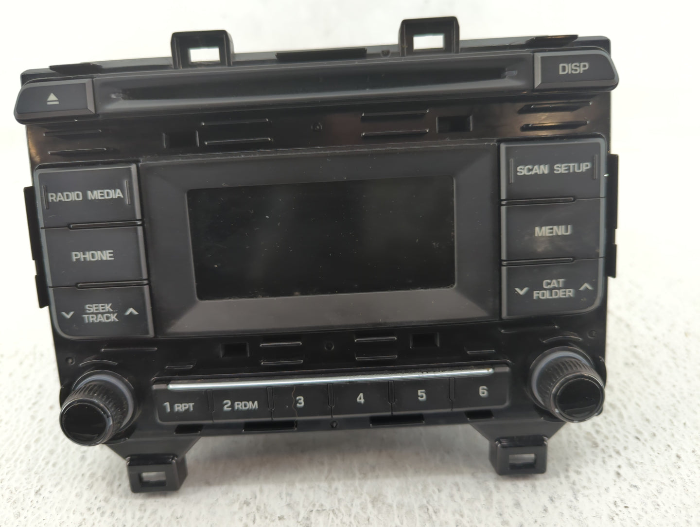 2015-2015 Hyundai Sonata Am Fm Cd Player Radio Receiver - Oemusedautoparts1.com