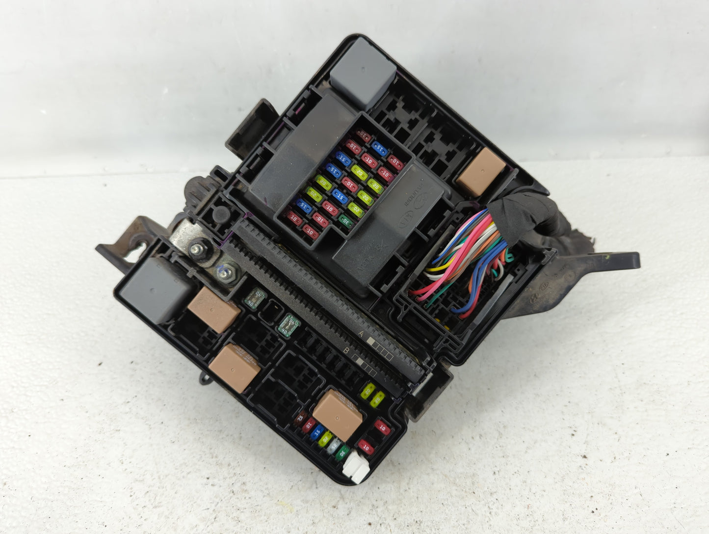 2015 Hyundai Sonata Fusebox Fuse Box Panel Relay Module P/N:6423-0102-7-000 Fits OEM Used Auto Parts - Oemusedautoparts1.com