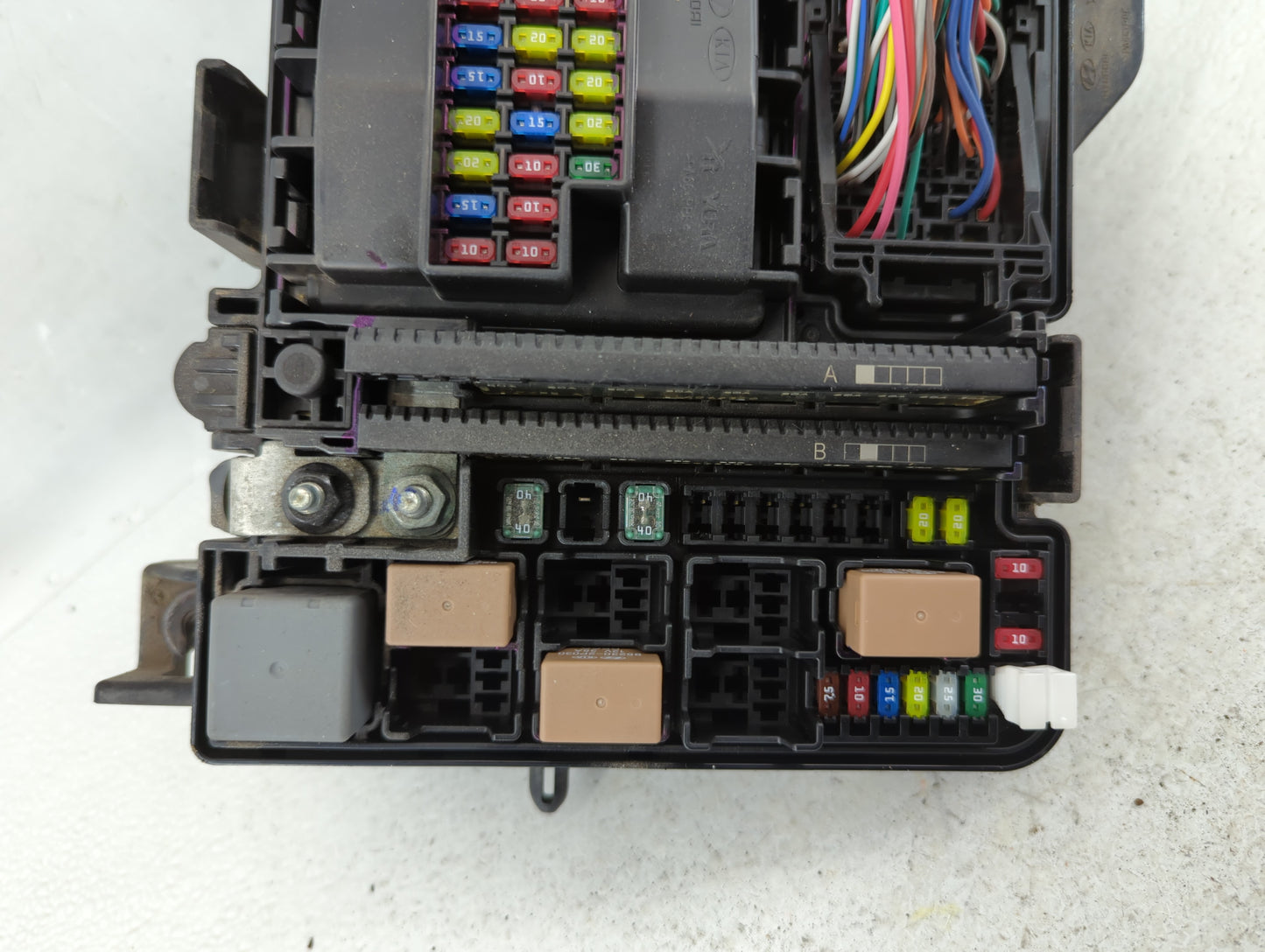 2015 Hyundai Sonata Fusebox Fuse Box Panel Relay Module P/N:6423-0102-7-000 Fits OEM Used Auto Parts - Oemusedautoparts1.com