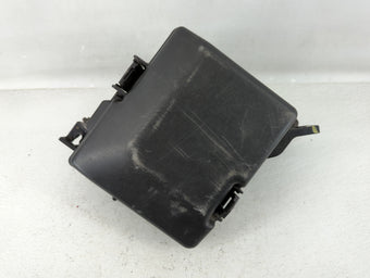 compare product 2015 Hyundai Sonata Fusebox Fuse Box Panel Relay Module P/N:91200C2051LA Fits OEM Used Auto Parts
