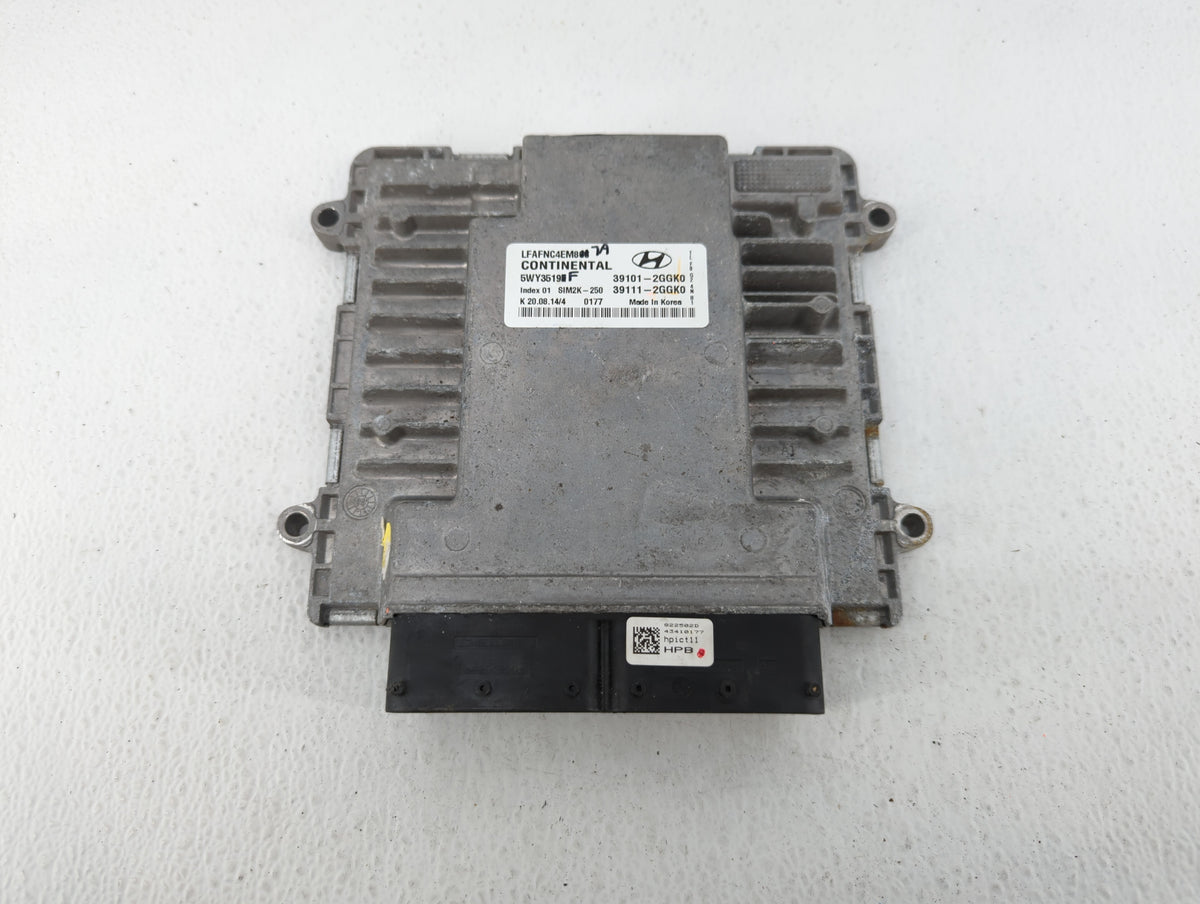 2015-2017 Hyundai Sonata PCM Engine Control Computer ECU ECM PCU OEM P/N:39101-2GGK0 Fits 2015 2016 2017 OEM Used Auto Parts