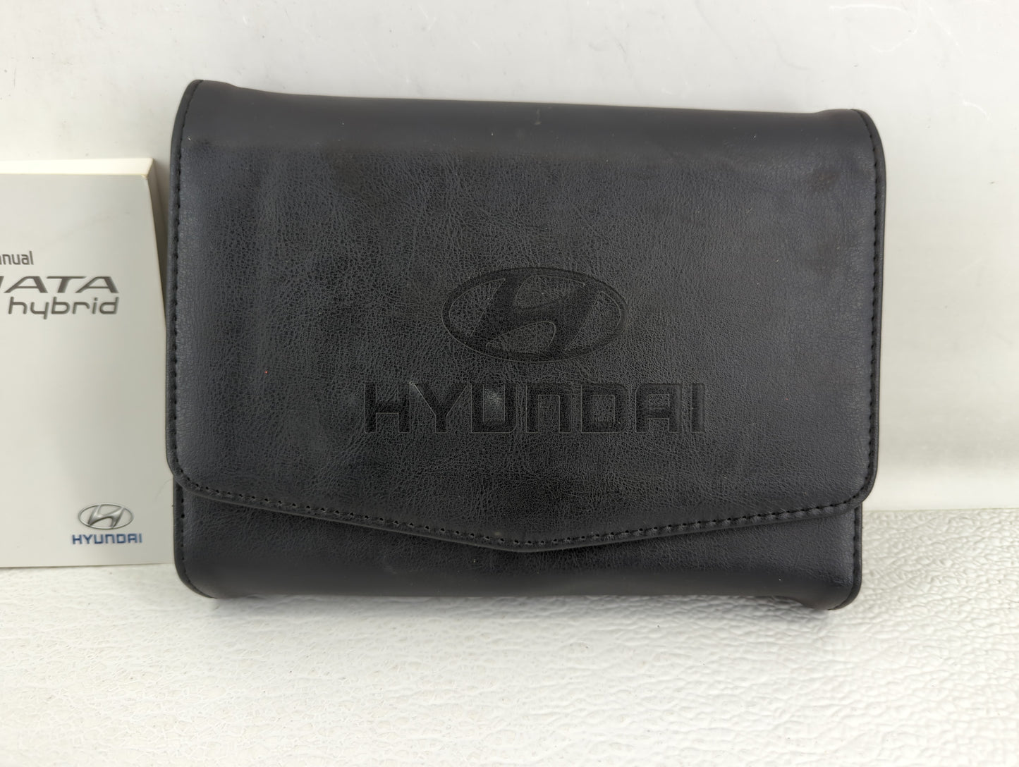 2015 Hyundai Sonata Owners Manual Book Guide P/N:E4R0-EU45F OEM Used Auto Parts - Oemusedautoparts1.com