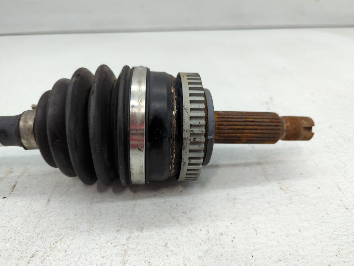 2011-2015 Hyundai Sonata Axle Shaft Front Driver Cv C/v - Oemusedautoparts1.com