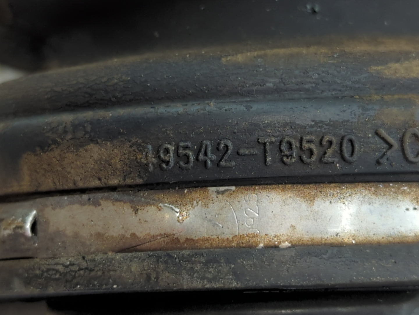 2011-2015 Hyundai Sonata Axle Shaft Front Driver Cv C/v - Oemusedautoparts1.com