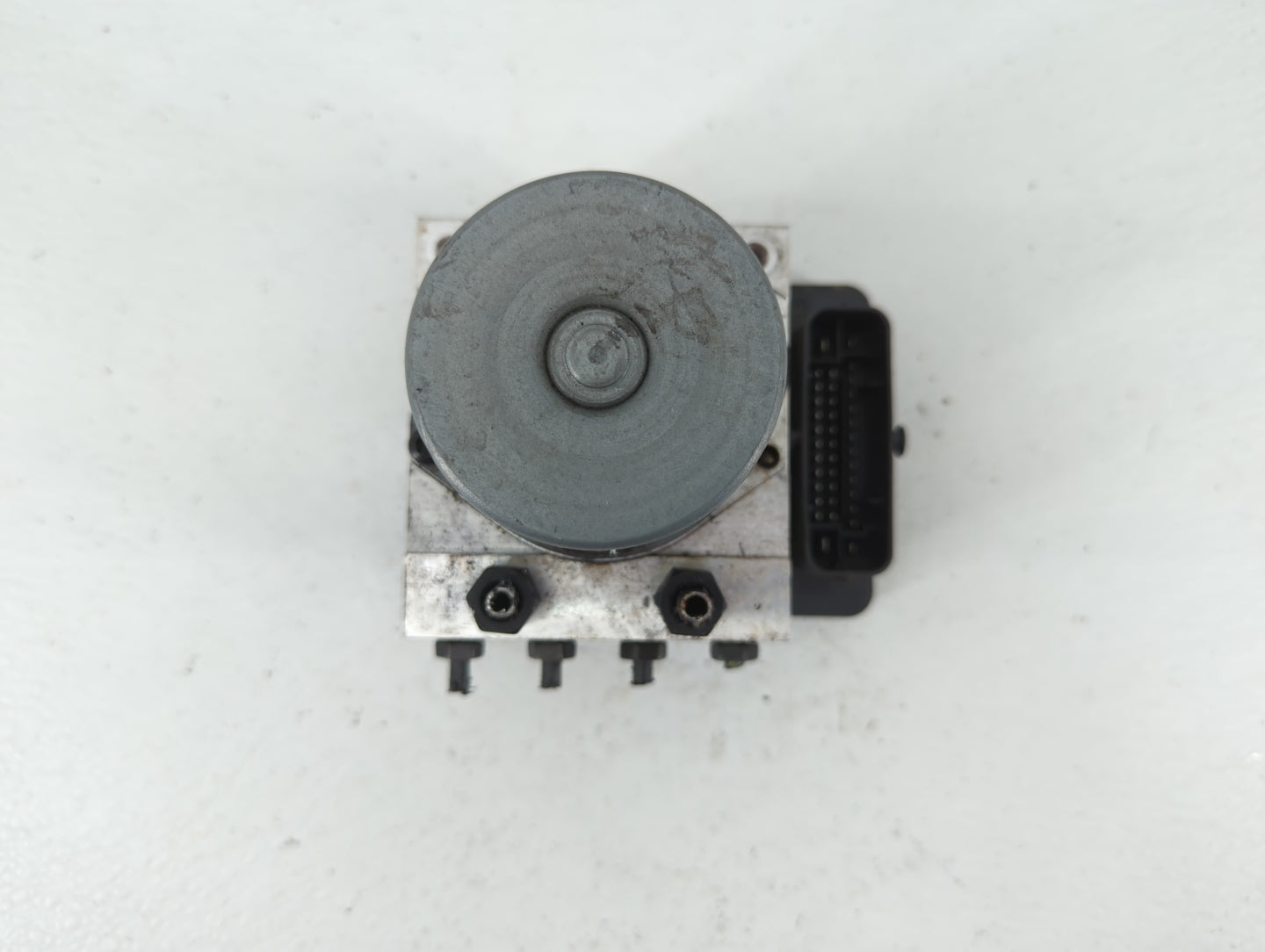 2015 Hyundai Sonata ABS Pump Control Module Replacement P/N:58920-C2200 C2589-20500 Fits OEM Used Auto Parts - Oemusedautopa