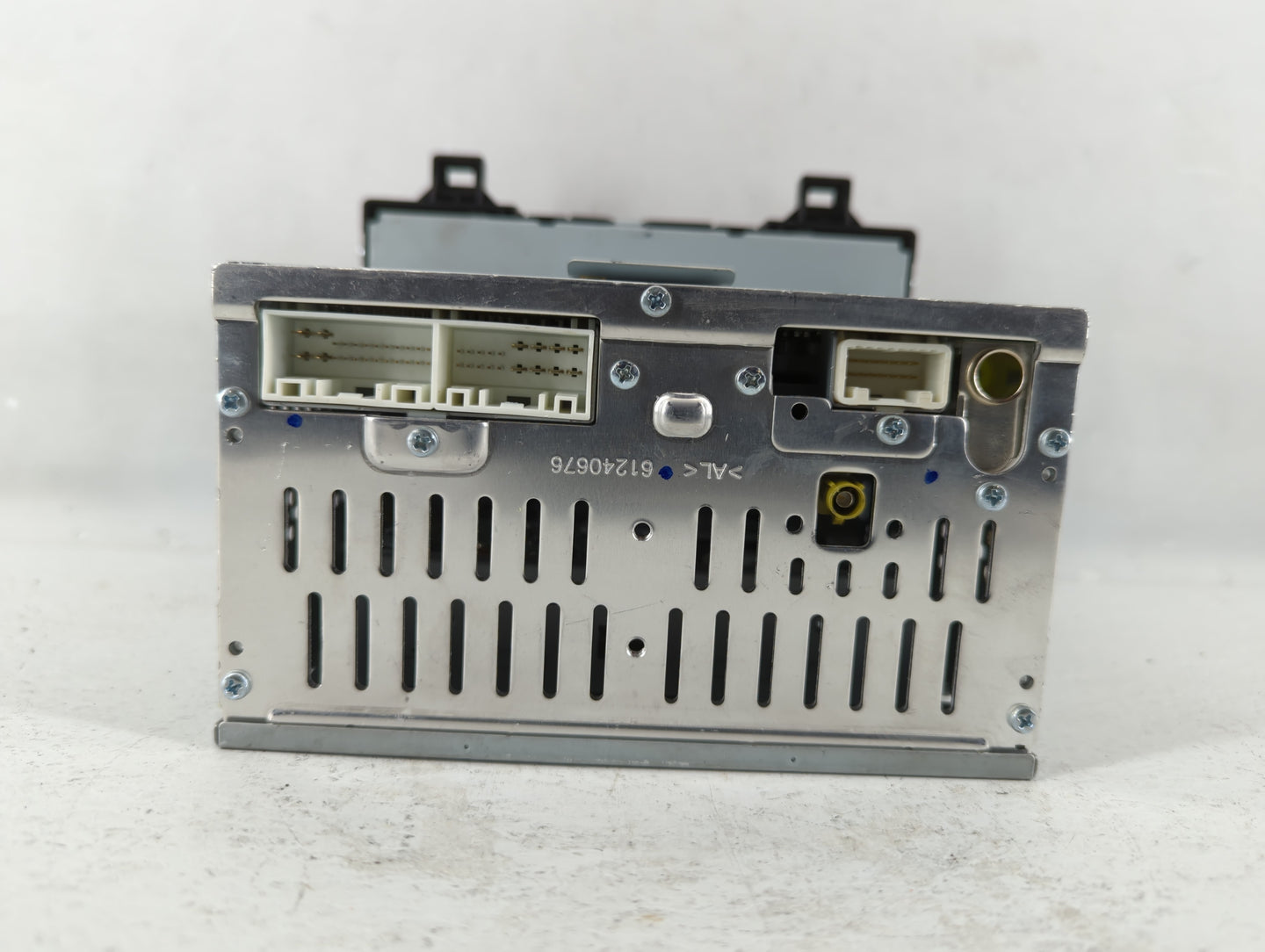 2015-2017 Hyundai Sonata Am Fm Cd Player Radio Receiver - Oemusedautoparts1.com