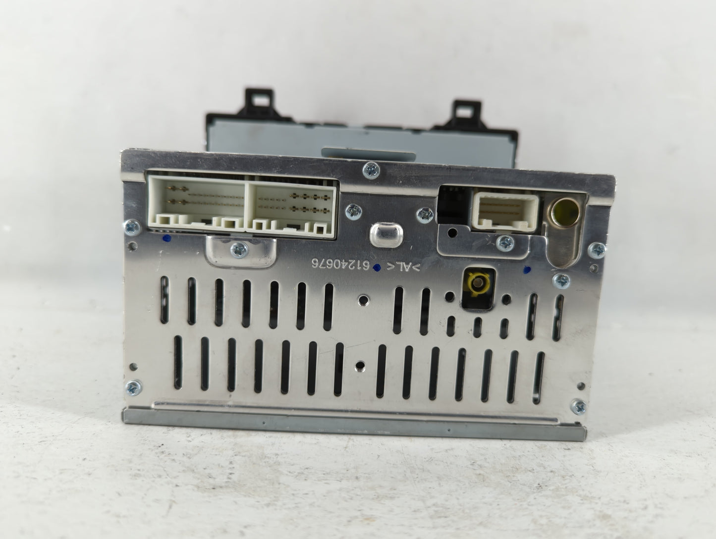2015-2017 Hyundai Sonata Am Fm Cd Player Radio Receiver - Oemusedautoparts1.com