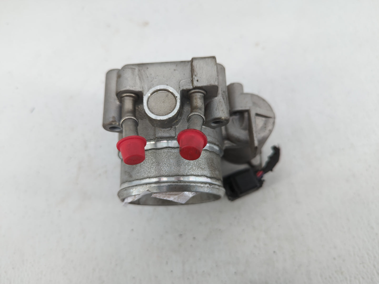 2015-2019 Hyundai Sonata Throttle Body P/N:35100-2G610 Fits Fits 2015 2016 2017 2018 2019 2020 2021 OEM Used Auto Parts - Oe
