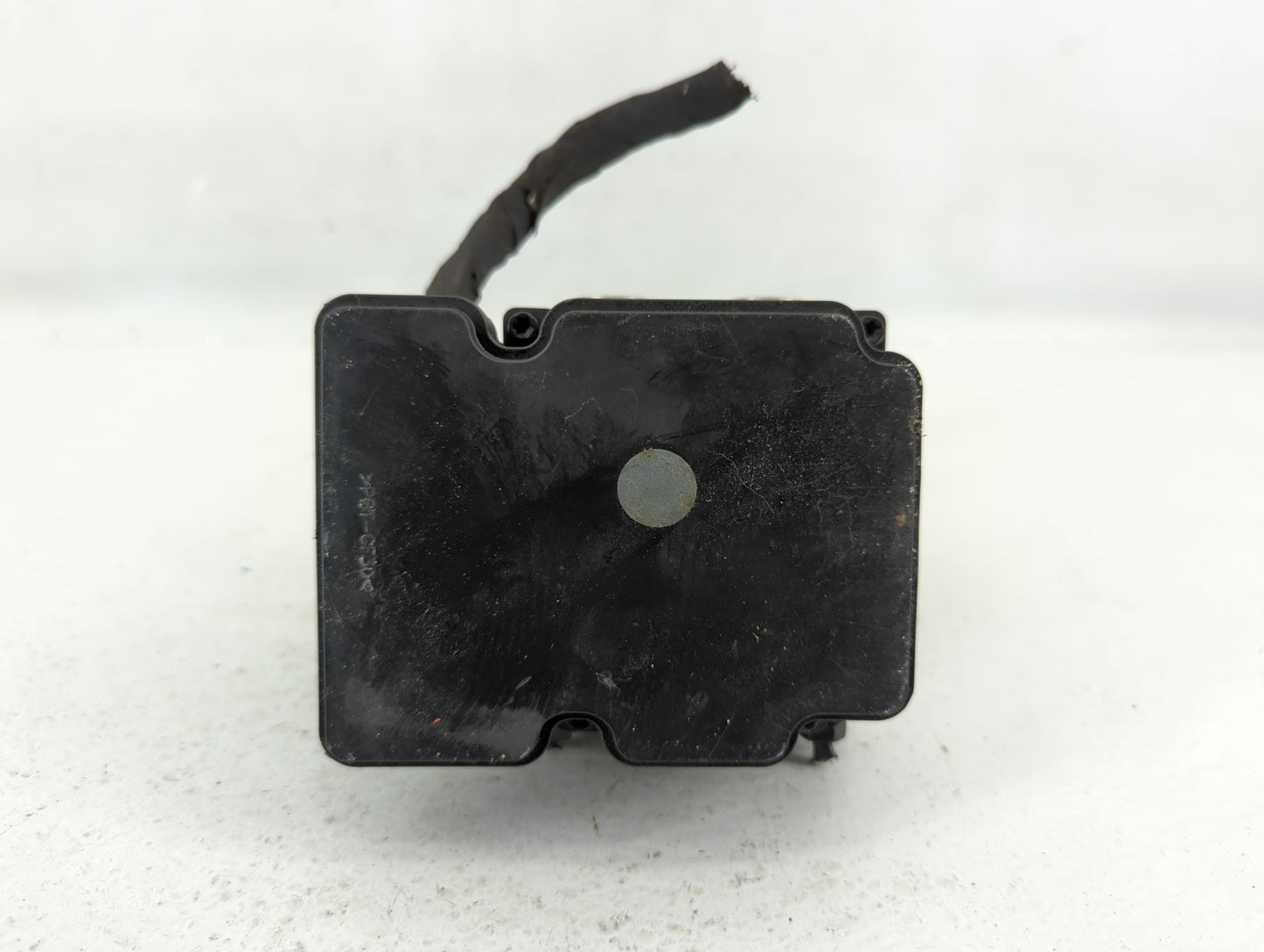 2015 Hyundai Sonata ABS Pump Control Module Replacement P/N:C2589-20500 58920-C2200 Fits OEM Used Auto Parts - Oemusedautopa
