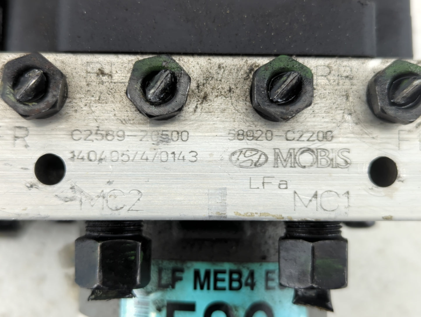 2015 Hyundai Sonata ABS Pump Control Module Replacement P/N:58920-C2200 C2589-20500 Fits OEM Used Auto Parts - Oemusedautopa