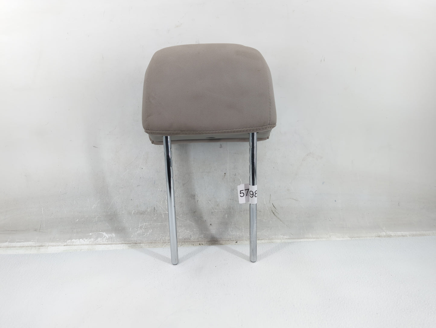 2015 Hyundai Sonata Headrest Head Rest Front Driver Passenger Seat Fits OEM Used Auto Parts - Oemusedautoparts1.com