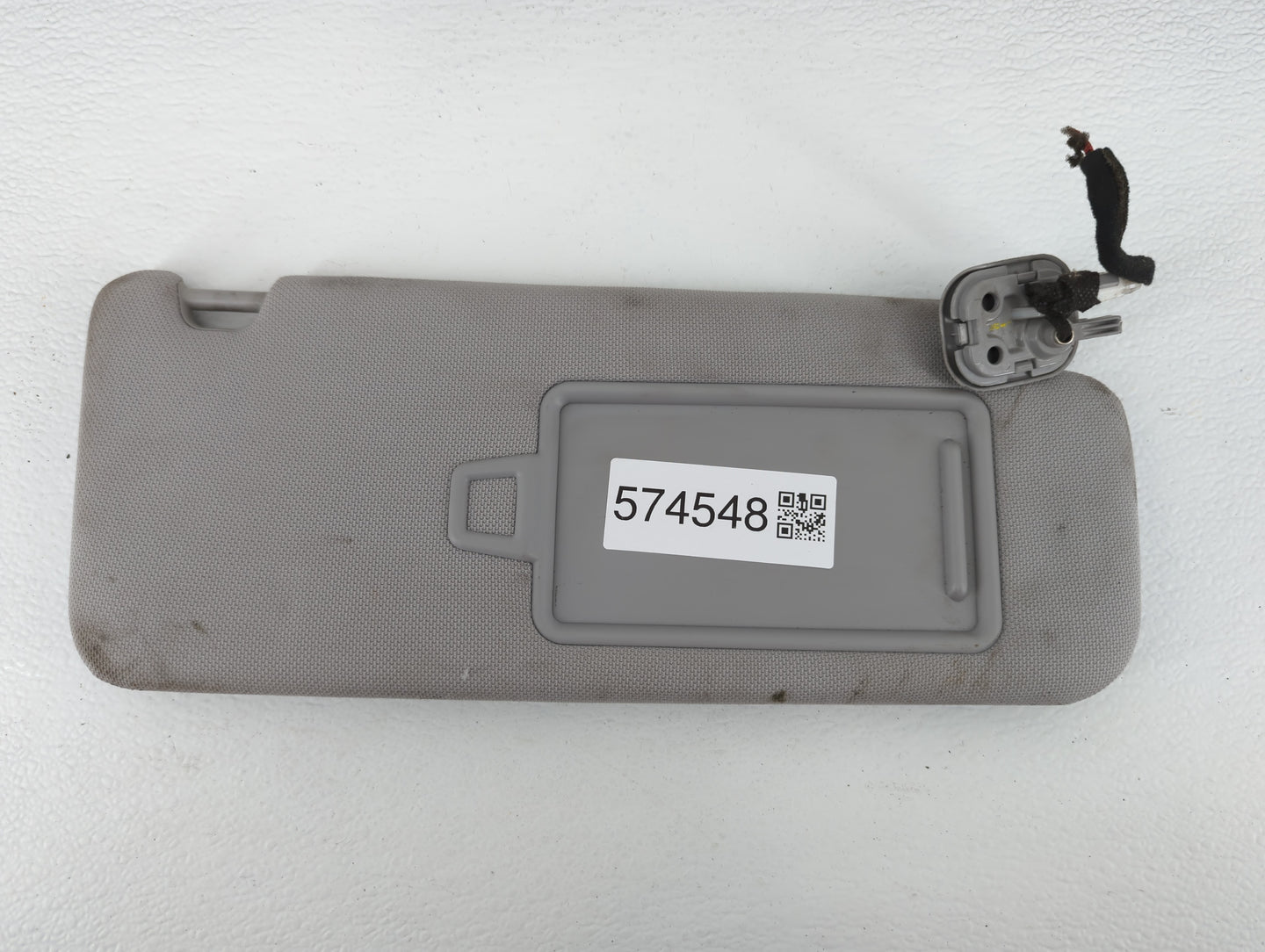 2015-2019 Hyundai Sonata Sun Visor Shade Replacement Passenger Right Mirror Fits Fits 2015 2016 2017 2018 2019 OEM Used Auto