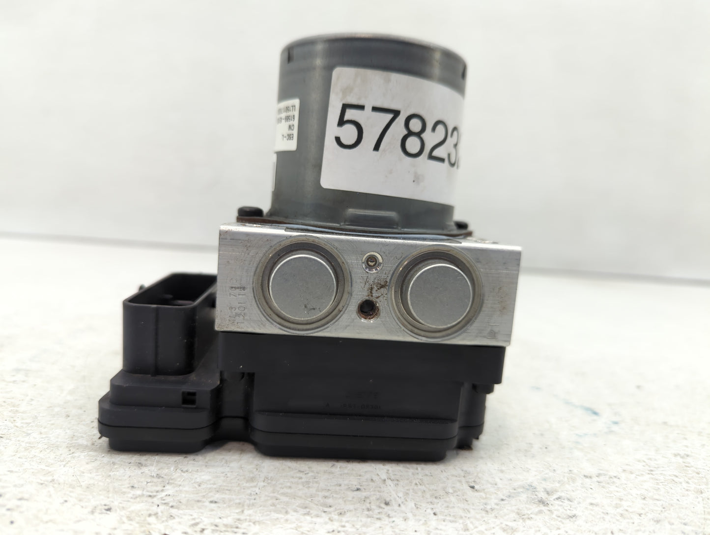 2015 Hyundai Sonata ABS Pump Control Module Replacement P/N:58920-C2200 Fits OEM Used Auto Parts - Oemusedautoparts1.com