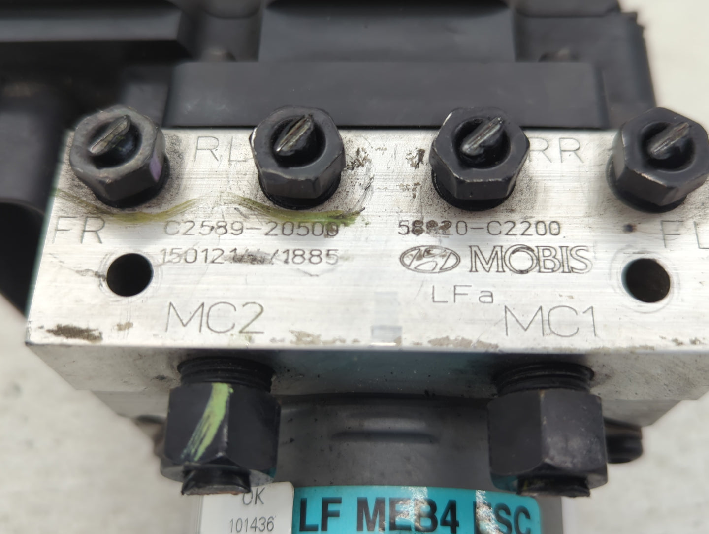 2015 Hyundai Sonata ABS Pump Control Module Replacement P/N:58920-C2200 Fits OEM Used Auto Parts - Oemusedautoparts1.com