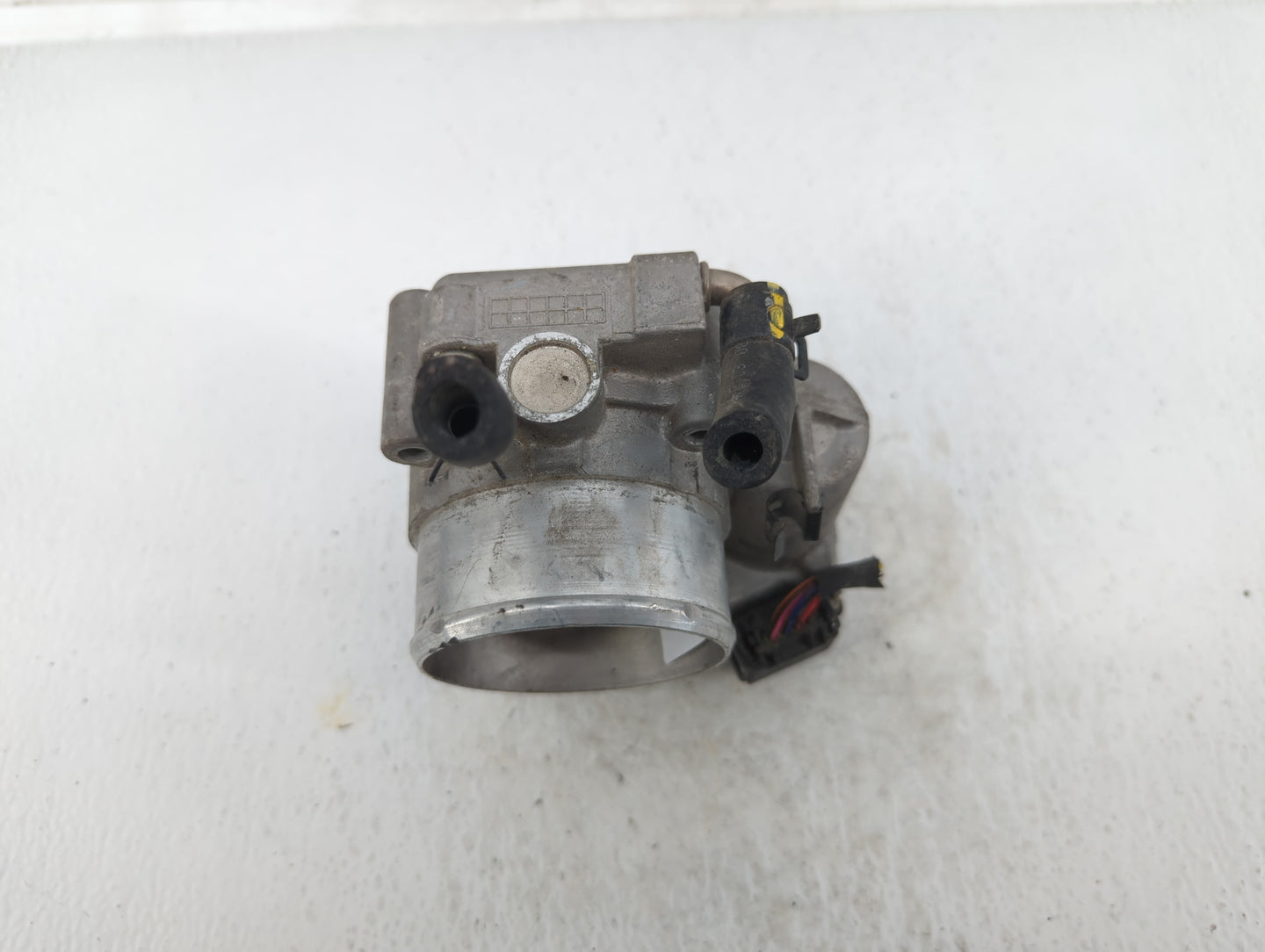 2015-2019 Hyundai Sonata Throttle Body P/N:0 280 750 618 35100-2G600 Fits Fits 2015 2016 2017 2018 2019 2020 2021 OEM Used A