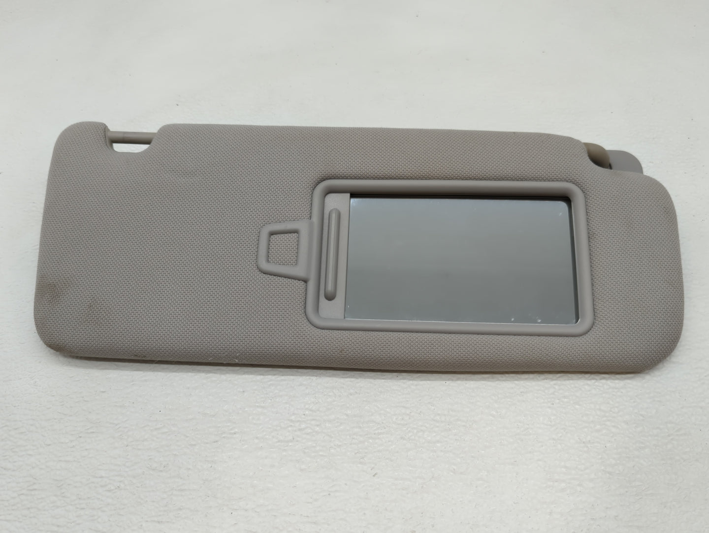 2015-2019 Hyundai Sonata Sun Visor Shade Replacement Passenger Right Mirror Fits Fits 2015 2016 2017 2018 2019 OEM Used Auto