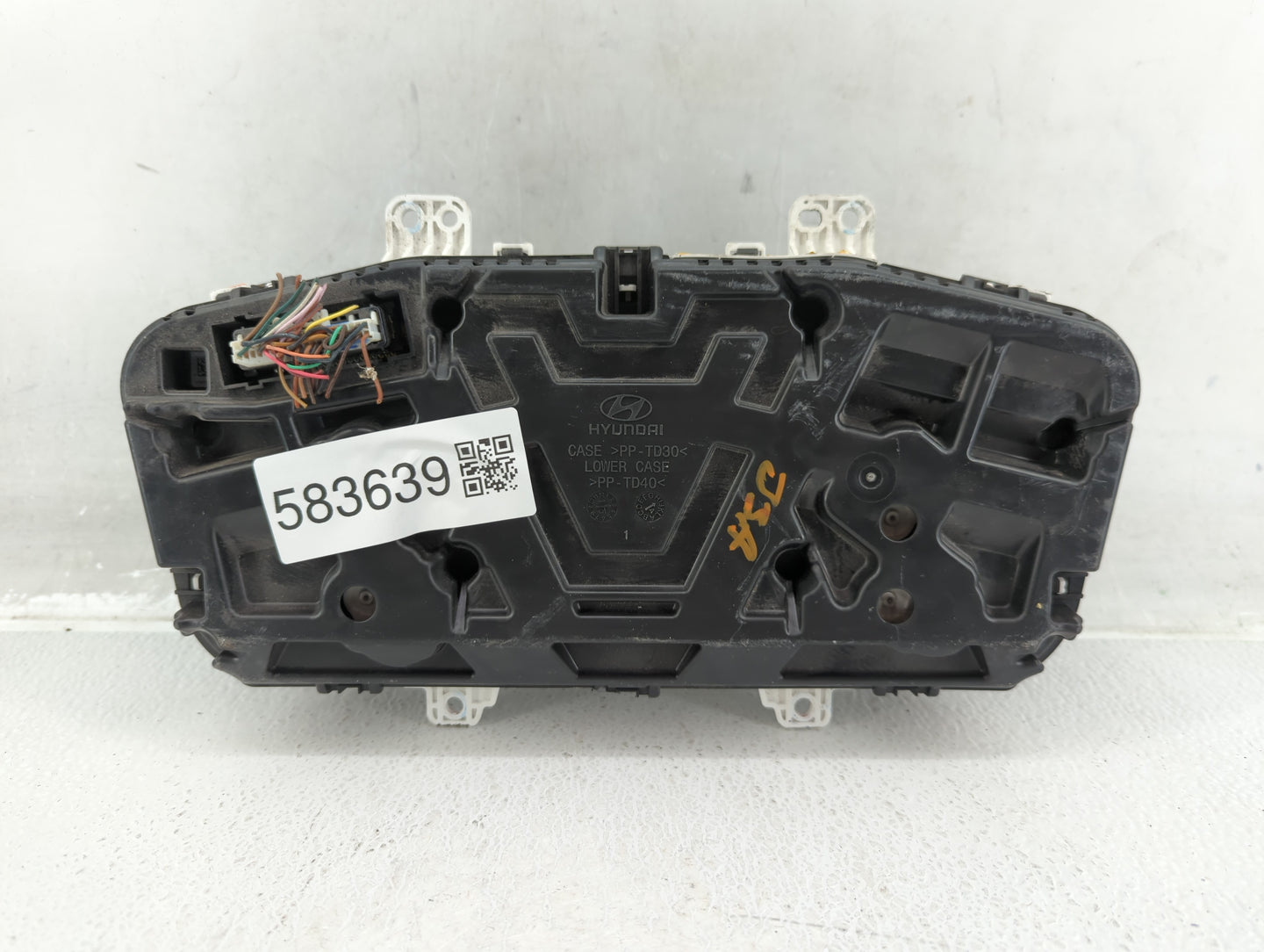 2015 Hyundai Sonata Instrument Cluster Speedometer Gauges P/N:94001-C2000 Fits OEM Used Auto Parts - Oemusedautoparts1.com