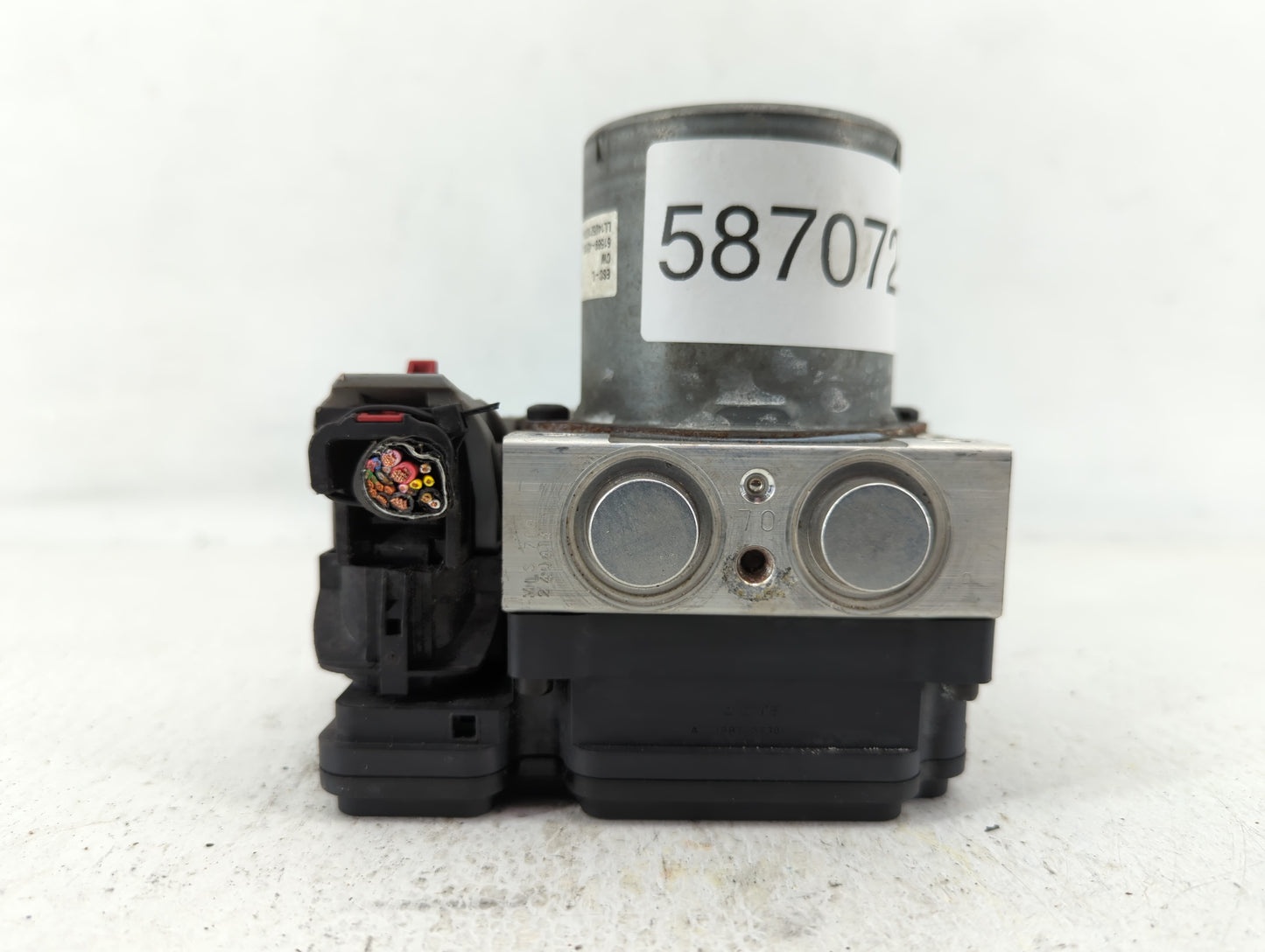2015 Hyundai Sonata ABS Pump Control Module Replacement P/N:C2589-20500 58920-C2200 Fits OEM Used Auto Parts - Oemusedautopa