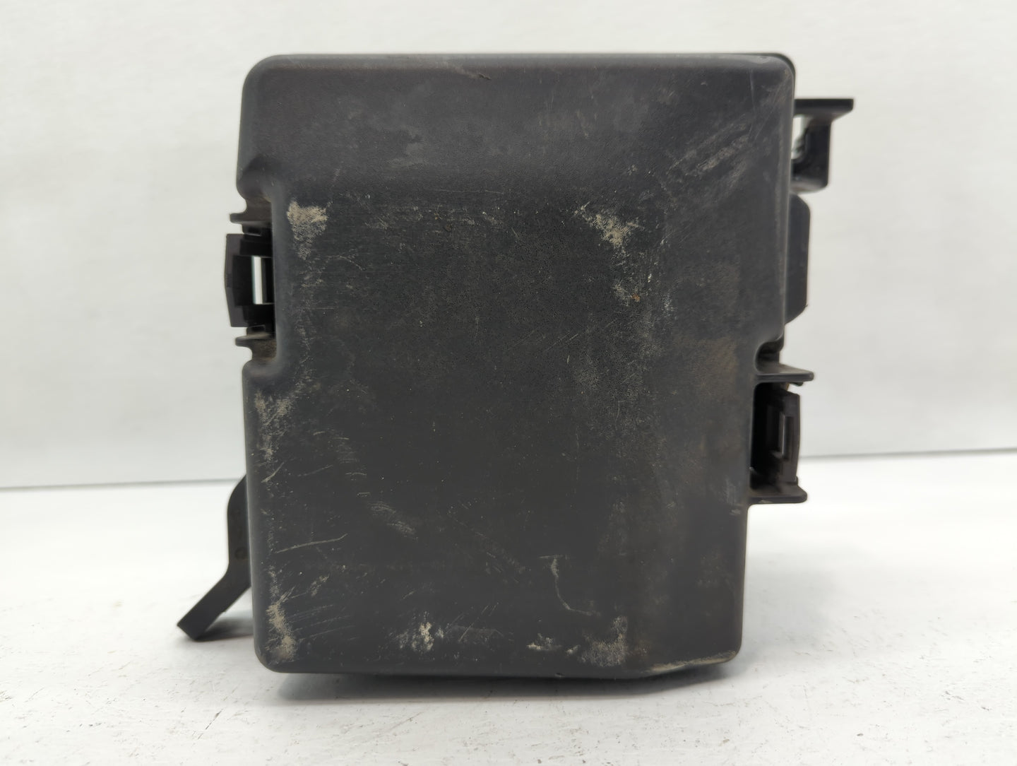2015 Hyundai Sonata Fusebox Fuse Box Panel Relay Module P/N:91200C2010LA Fits OEM Used Auto Parts - Oemusedautoparts1.com
