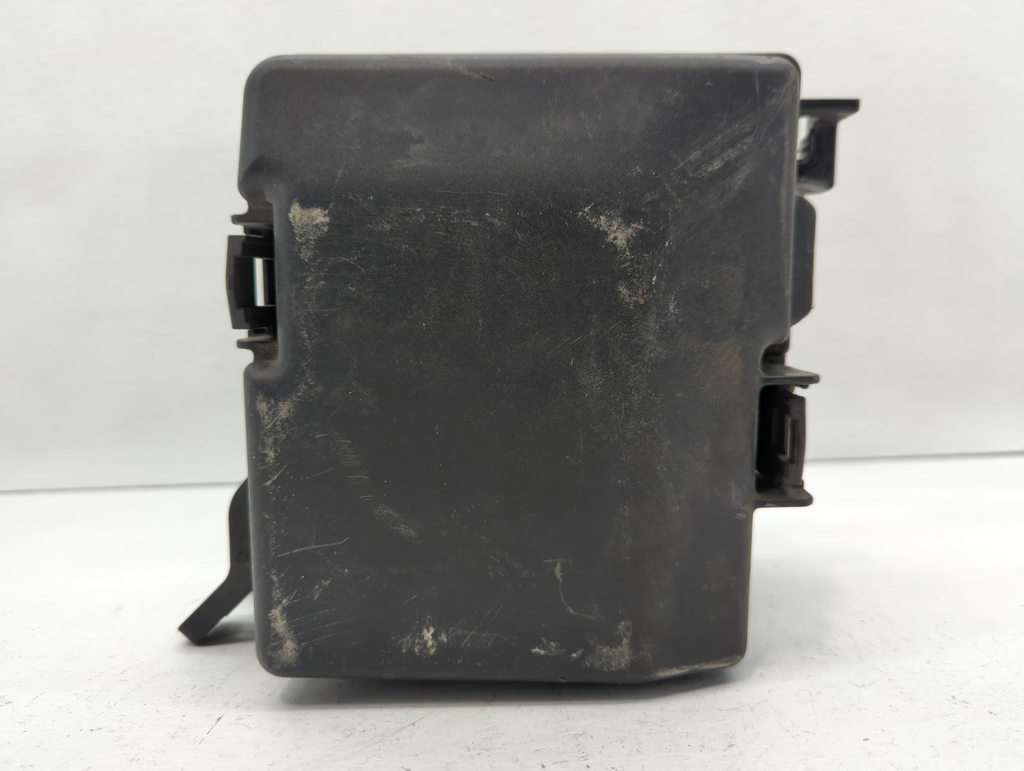 2015 Hyundai Sonata Fusebox Fuse Box Panel Relay Module P/N:91200C2010LA Fits OEM Used Auto Parts - Oemusedautoparts1.com