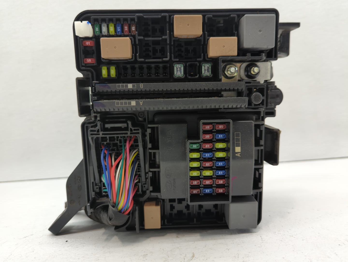 2015 Hyundai Sonata Fusebox Fuse Box Panel Relay Module P/N:91200C2010LA Fits OEM Used Auto Parts - Oemusedautoparts1.com