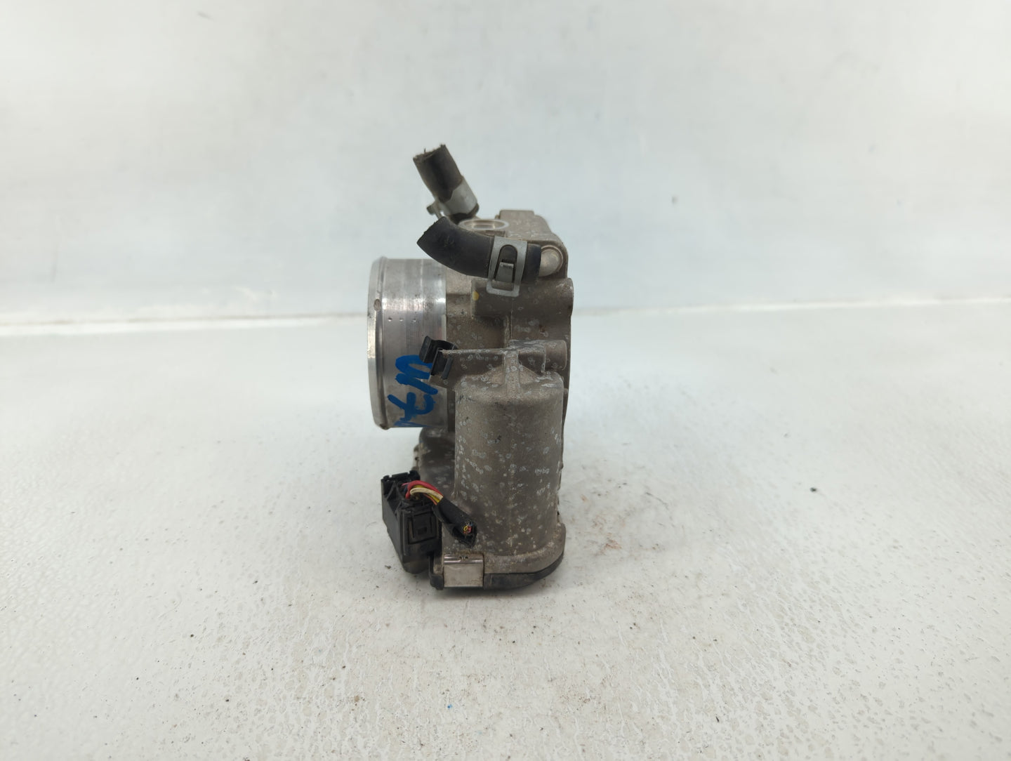 2015-2019 Hyundai Sonata Throttle Body P/N:35100-2G600 Fits Fits 2015 2016 2017 2018 2019 2020 2021 OEM Used Auto Parts - Oe