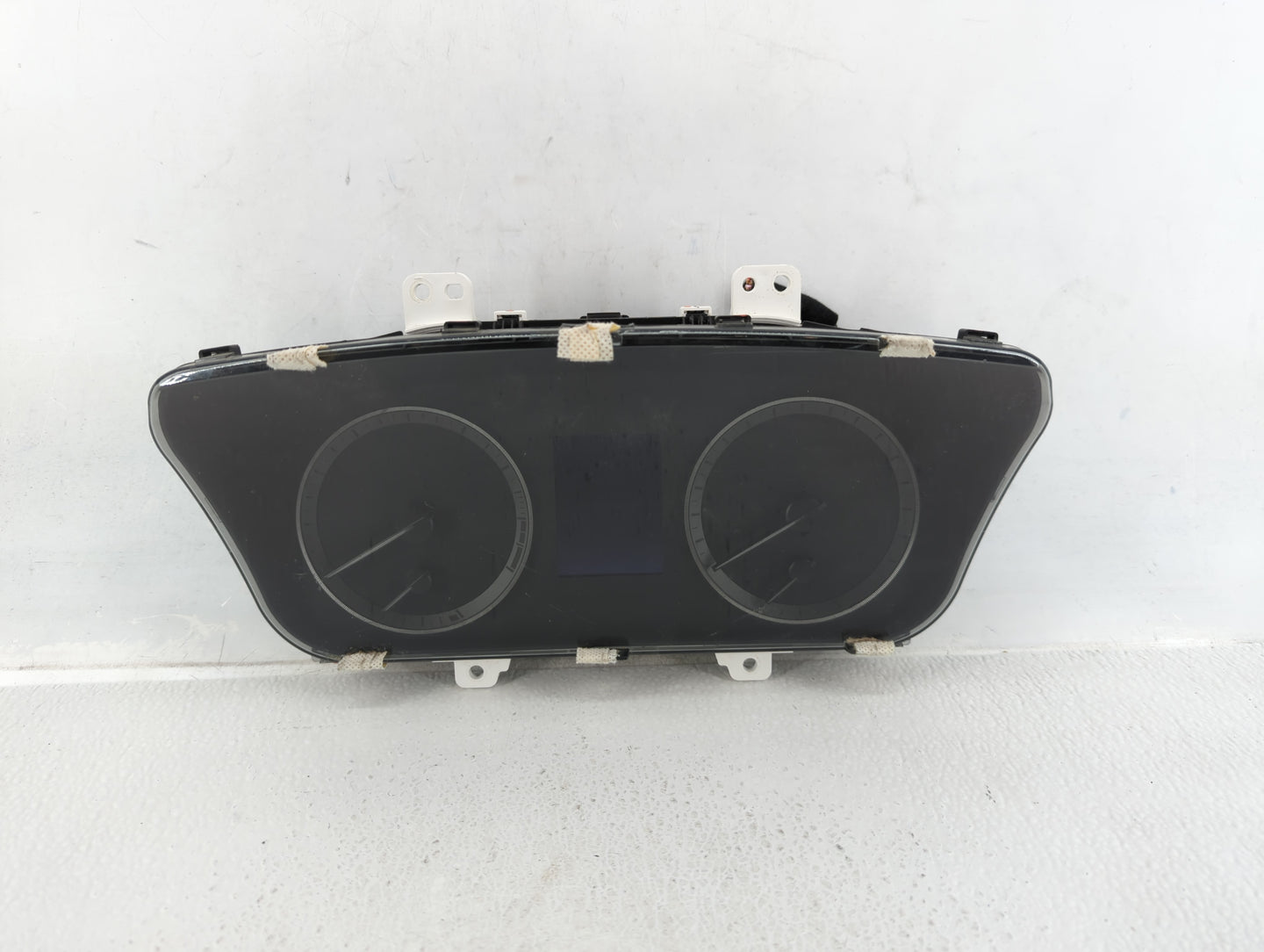 2015 Hyundai Sonata Instrument Cluster Speedometer Gauges P/N:94001-C2000 Fits OEM Used Auto Parts - Oemusedautoparts1.com