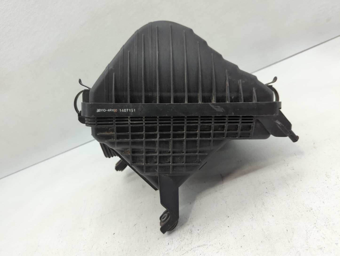 2011-2015 Hyundai Sonata Air Cleaner Intake-duct Hose Tube - Oemusedautoparts1.com