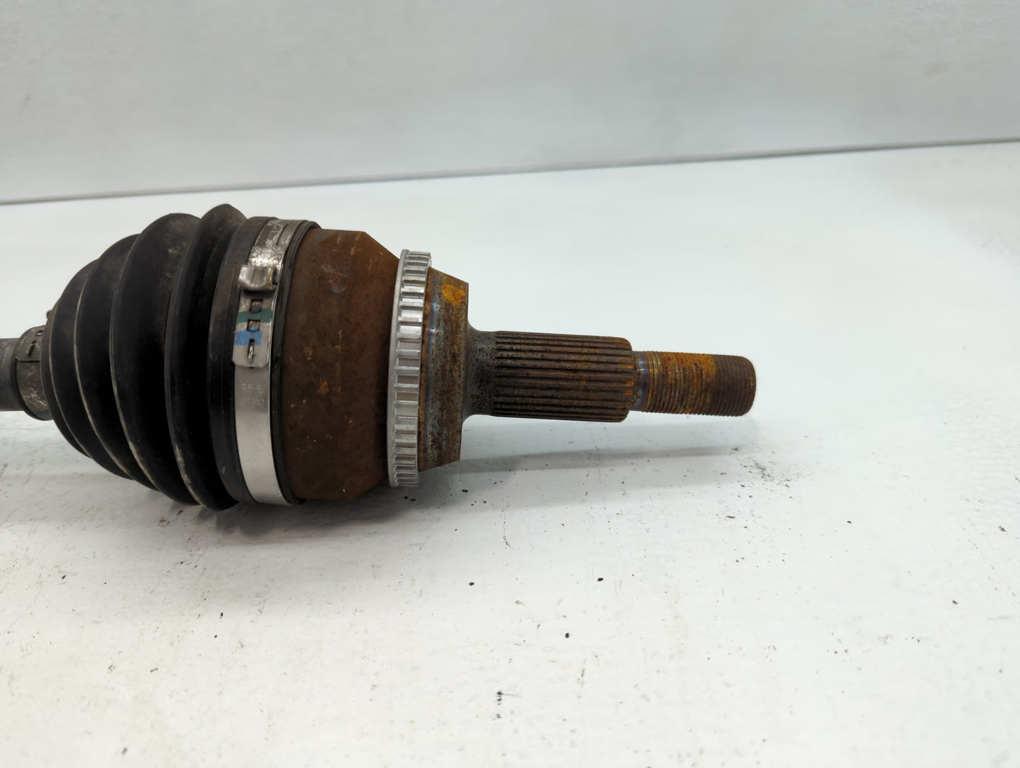 2011-2015 Hyundai Sonata Axle Shaft Front Passenger Cv C/v - Oemusedautoparts1.com