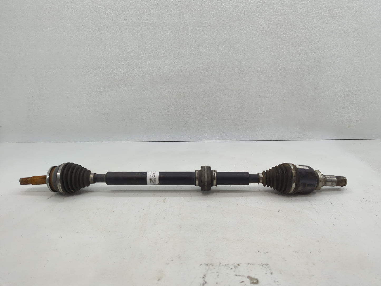2011-2015 Hyundai Sonata Axle Shaft Front Driver Cv C/v - Oemusedautoparts1.com