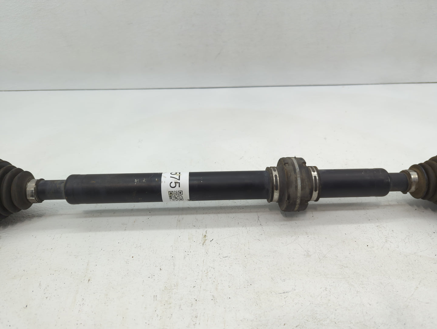 2011-2015 Hyundai Sonata Axle Shaft Front Driver Cv C/v - Oemusedautoparts1.com