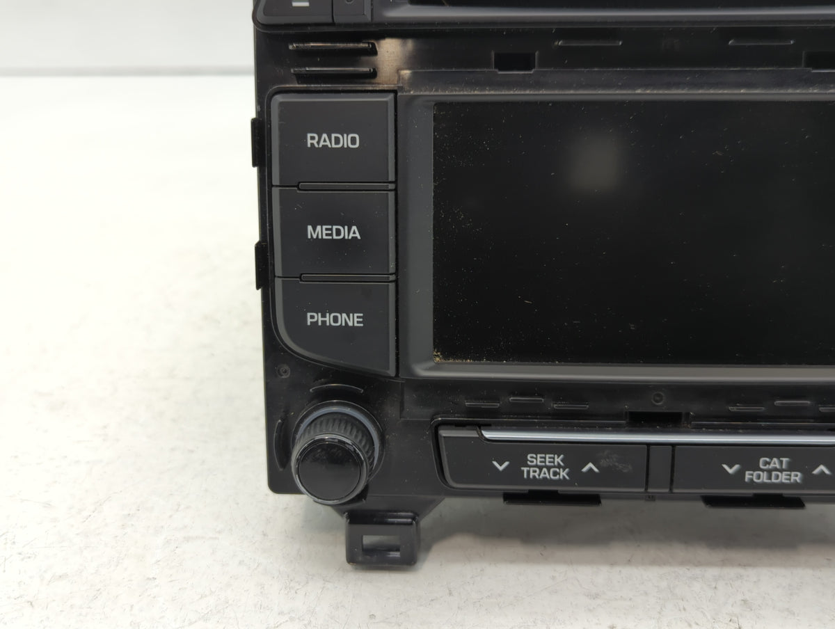 2015-2017 Hyundai Sonata Am Fm Cd Player Radio Receiver 593048 - Oemusedautoparts1.com