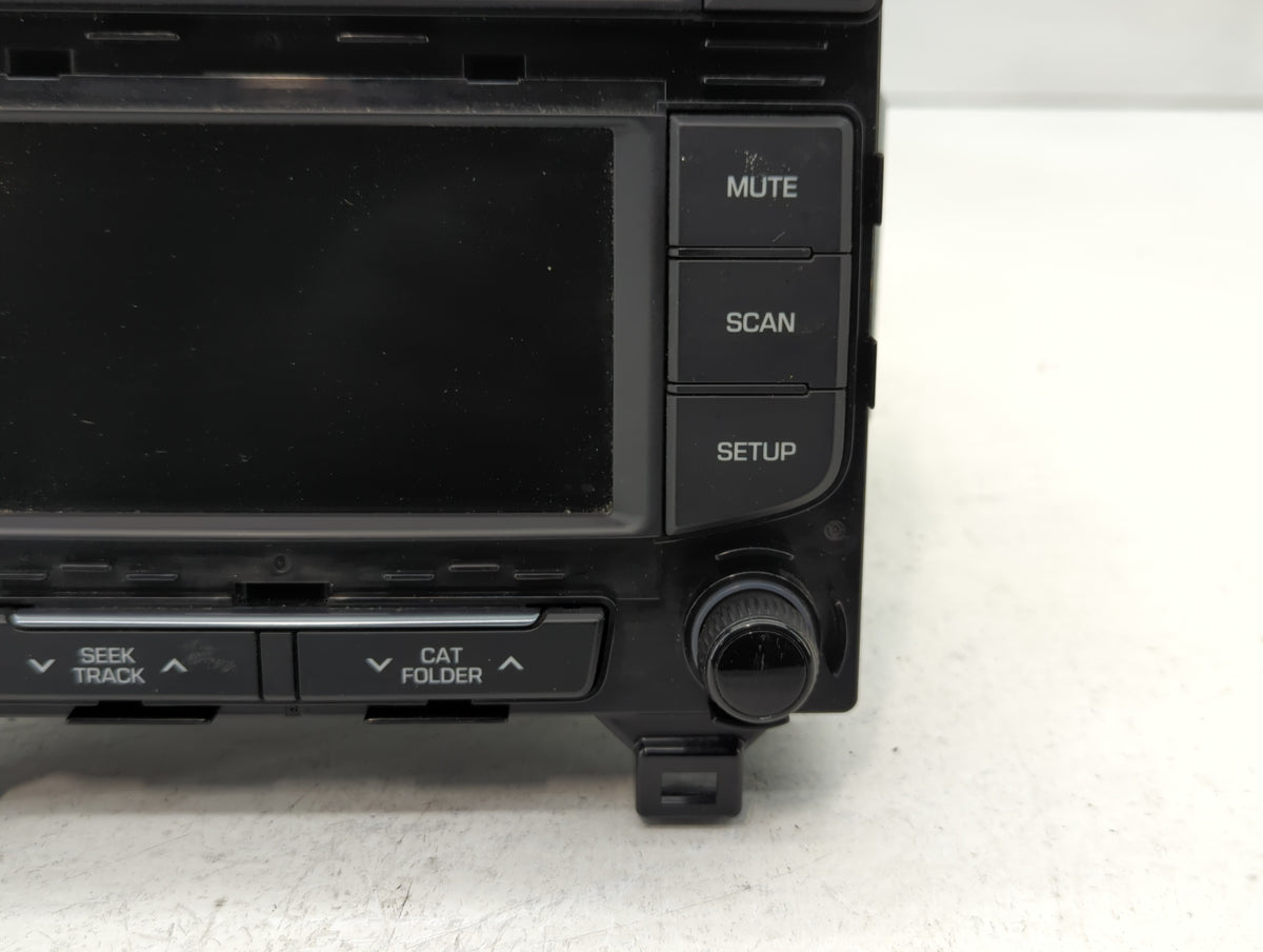 2015-2017 Hyundai Sonata Am Fm Cd Player Radio Receiver 593048 - Oemusedautoparts1.com