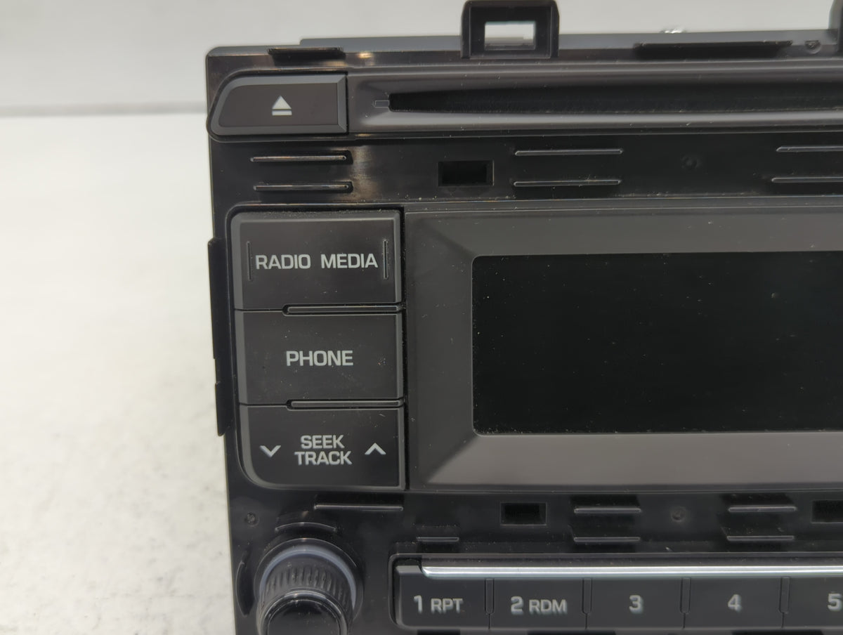 2015-2015 Hyundai Sonata Am Fm Cd Player Radio Receiver 593083 - Oemusedautoparts1.com