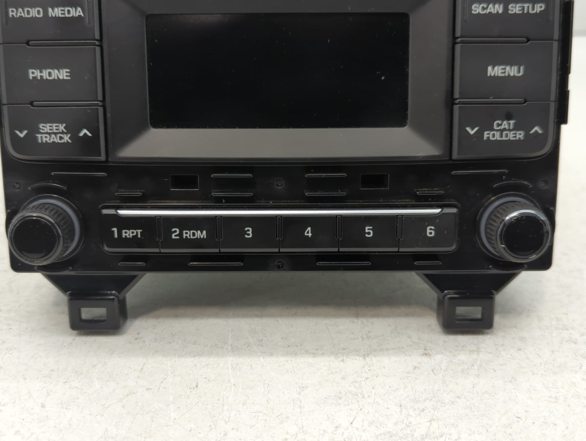 2015-2015 Hyundai Sonata Am Fm Cd Player Radio Receiver 593083 - Oemusedautoparts1.com