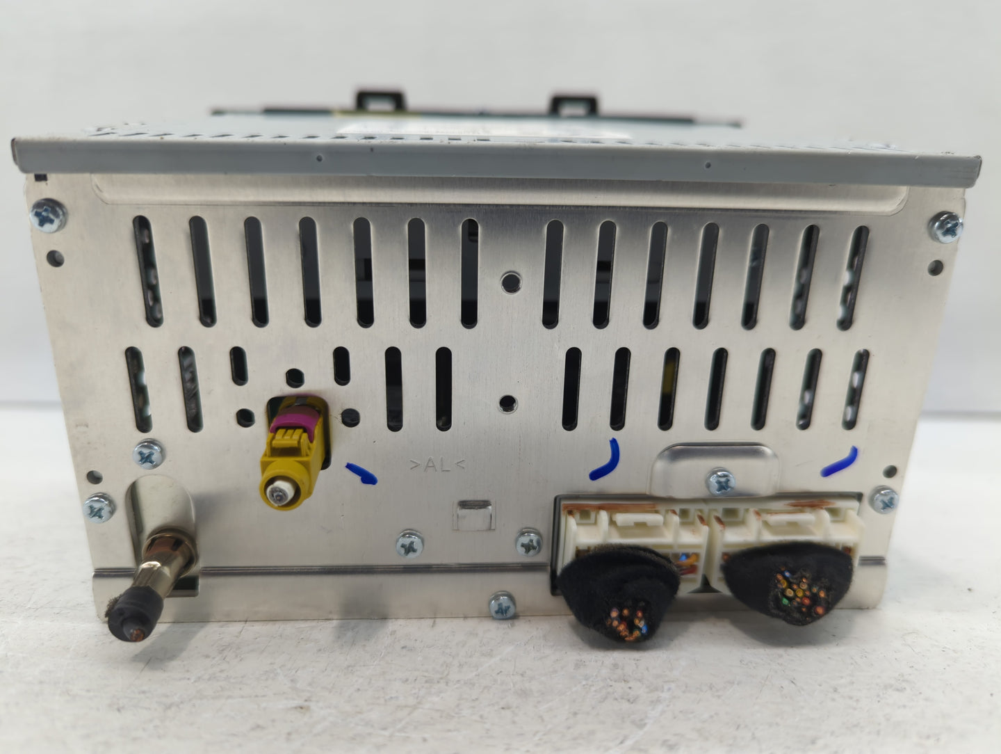 2015-2015 Hyundai Sonata Am Fm Cd Player Radio Receiver - Oemusedautoparts1.com