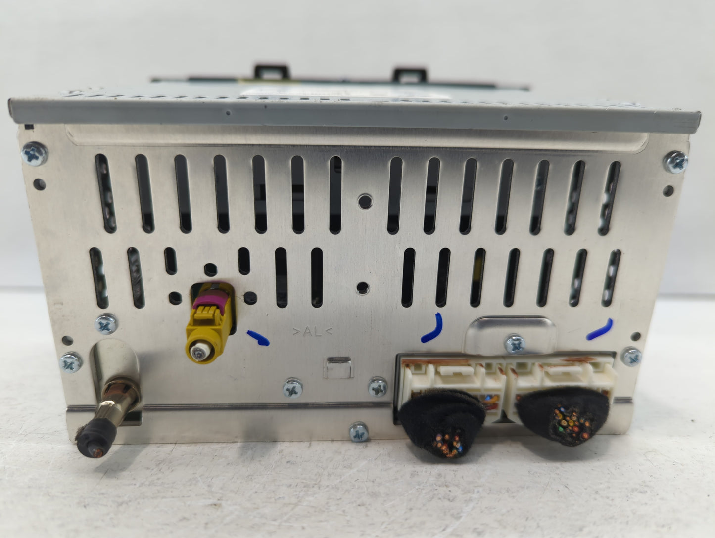2015-2015 Hyundai Sonata Am Fm Cd Player Radio Receiver - Oemusedautoparts1.com