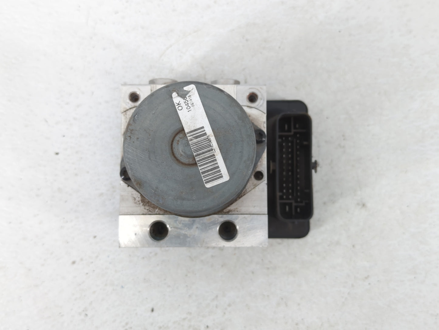 2015 Hyundai Sonata ABS Pump Control Module Replacement P/N:C2589-20500 58920-C2200 Fits OEM Used Auto Parts - Oemusedautopa