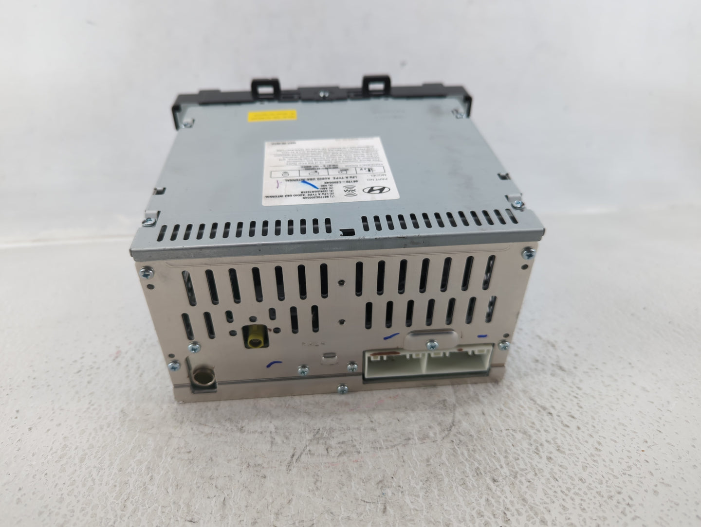 2015 Hyundai Sonata Radio AM FM Cd Player Receiver Replacement P/N:96170-C20004X Fits OEM Used Auto Parts - Oemusedautoparts