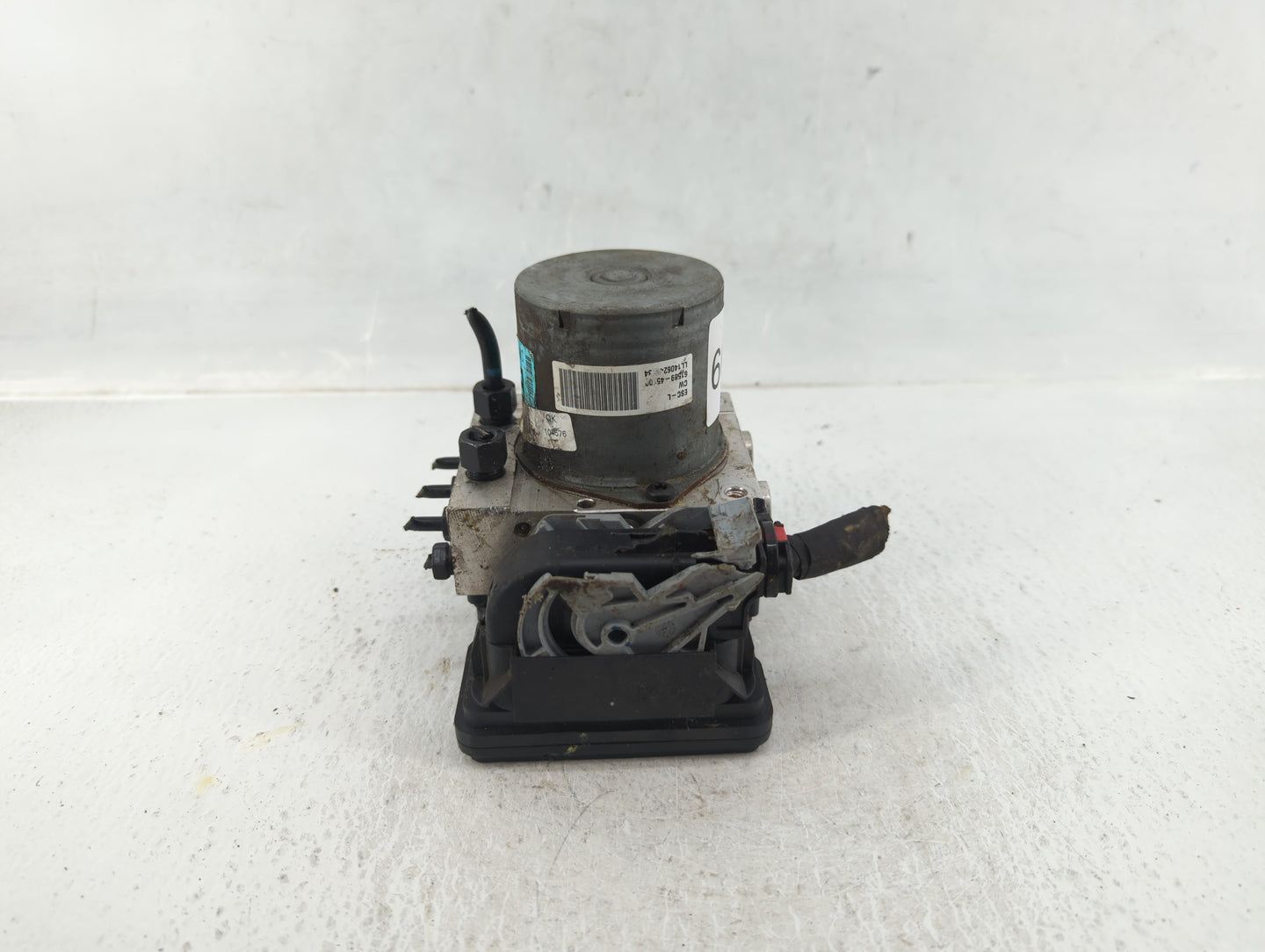 2015 Hyundai Sonata ABS Pump Control Module Replacement P/N:58920-C2200 Fits OEM Used Auto Parts - Oemusedautoparts1.com