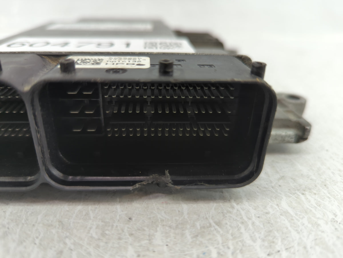 2015-2017 Hyundai Sonata PCM Engine Control Computer ECU ECM PCU OEM P/N:39101-2GGL0 Fits 2015 2016 2017 OEM Used Auto Parts